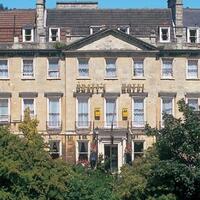 Pratts Hotel