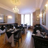 Lauderville Guest House