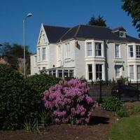 Broadmead Hotel