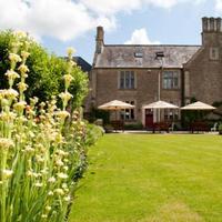 Stanton Manor Hotel