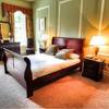 Bartle Hall Hotel
