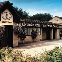 THE SANDPIPER HOTEL