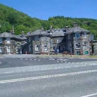 The Oakeley Arms Hotel