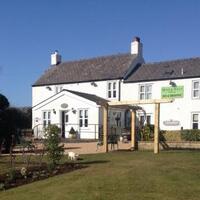 Middle Holly Cottage