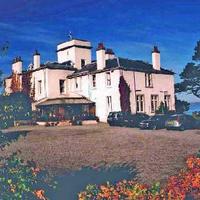 Invernairne Guest House