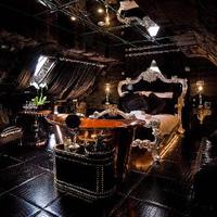 Crazy Bear Hotel