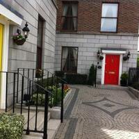 Leeson Lodge House