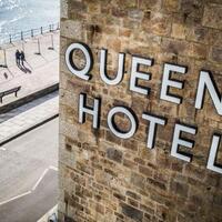 The Queens Hotel