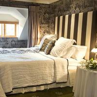 Gibbon Bridge Hotel