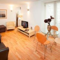 St Giles Grassmarket apartment
