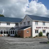 Nant-Y-Ffin Hotel & Motel