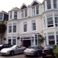 Minerva Hotel