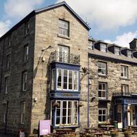 The Royal Ship Hotel