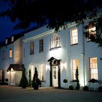 Eastclose Country Hotel