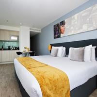 Staycity Aparthotels Deptford Bridge Station