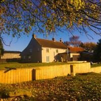 Woundales Farmhouse Bed and Breakfast