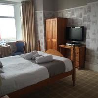 Queens Plaza Hotel