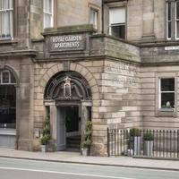 Fountain Court Apartments - Royal Garden